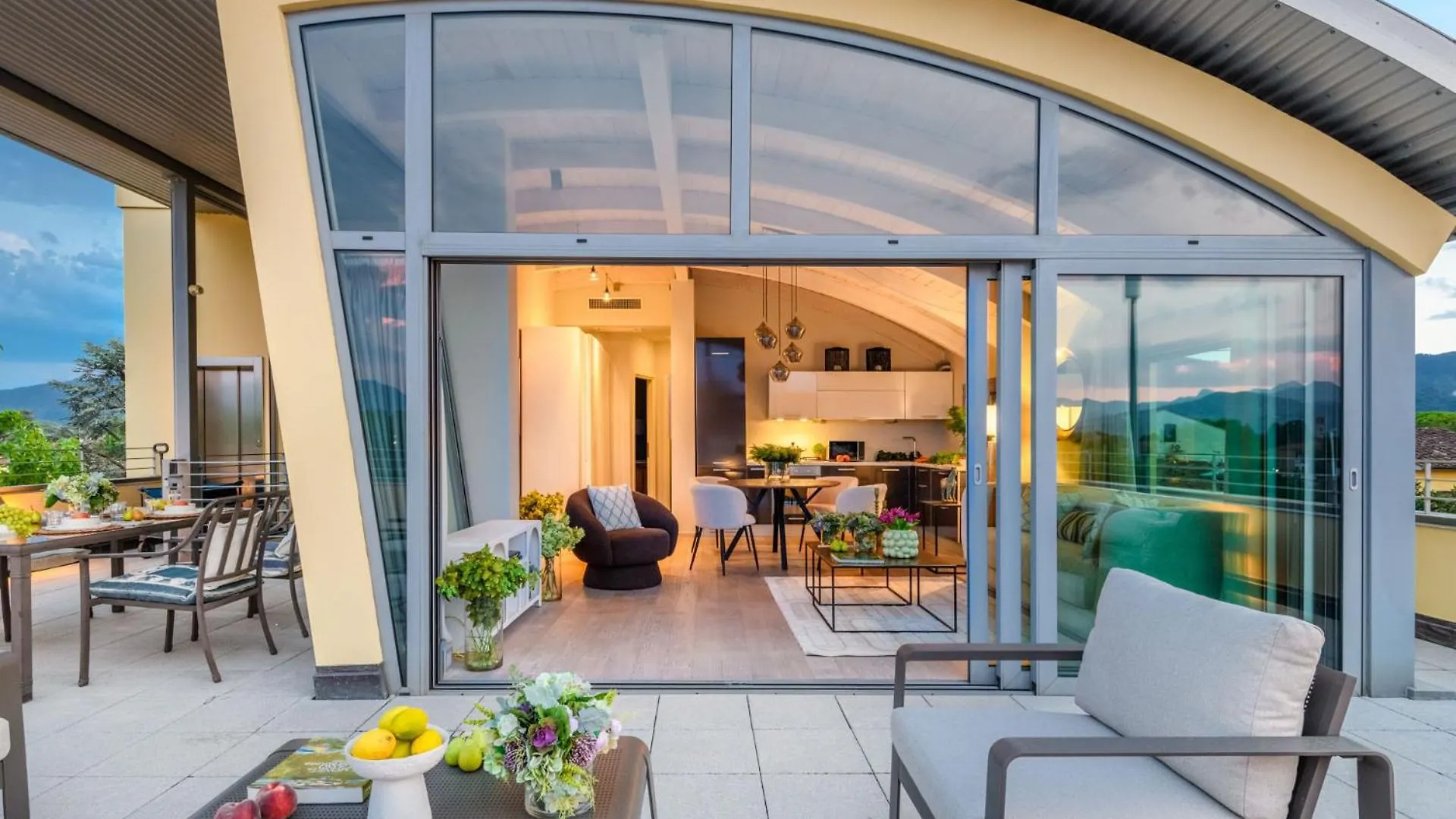Luce Terrace Panoramic Loft With Elevator, Park In Lucca Apartment